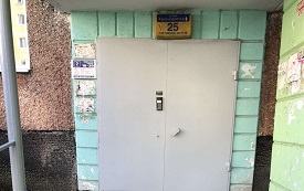 Ремонт входных групп дома по адресу ул. Краснофлотская, 25